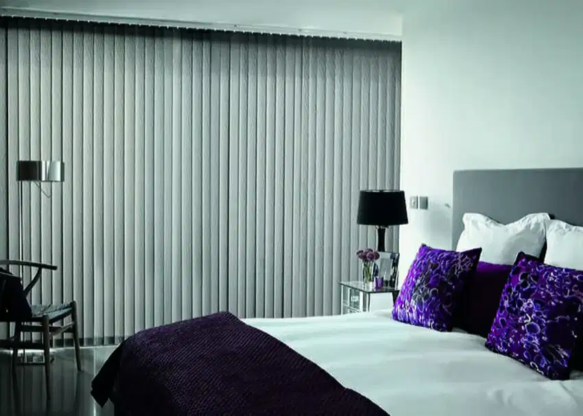 Tips Membersihkan Vertical Blind